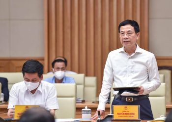 bo-truong-nguyen-manh-hung-noi-ve-chuyen-doi-so-doanh-nghiep-thoi-covid