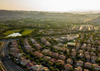 thi-truong-bat-dong-san