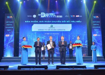 appotapay-nhan-giai-thuong