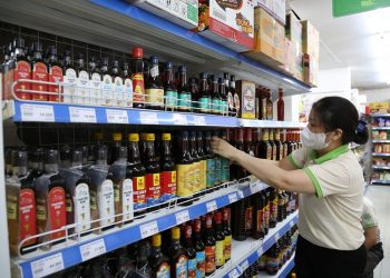 Các Doanh nghiệp bán lẻ tăng tốc chuyển đổi số, “đón sóng” tiêu dùng cuối năm