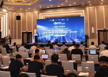 Tăng tốc chuyển đổi số vì lợi ích của người dân, doanh nghiệp