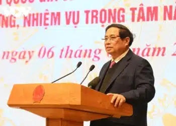 thu_tuong_pham_minh_chinh_chu_tri_hop_tong_ket_hoat_dong_chuyen_doi_so_quoc_gia_2024